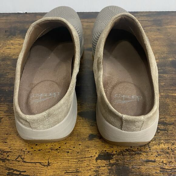 Dansko Sondra Slip On Mules Womens Sz 9 Tan Mesh Suede Comfort - Picture 7 of 9